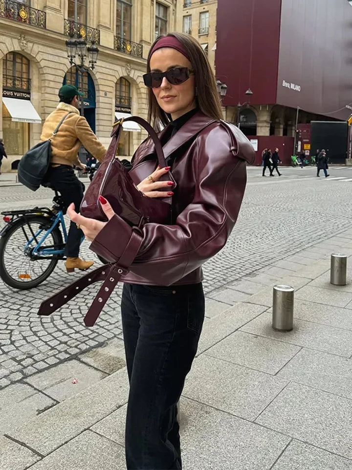Léa™ | Elegant and Sophisticated Jacket for an Unparalleled Style